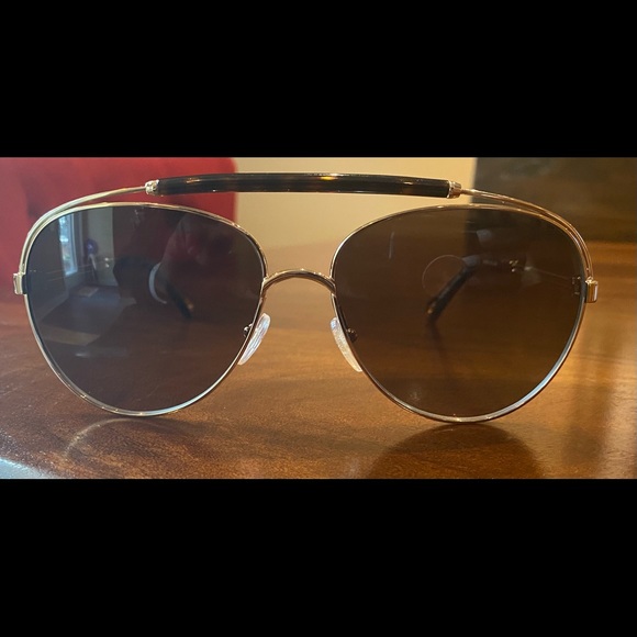New Chloe Gold Tortoise Aviator Sunglasses w Case main image 4